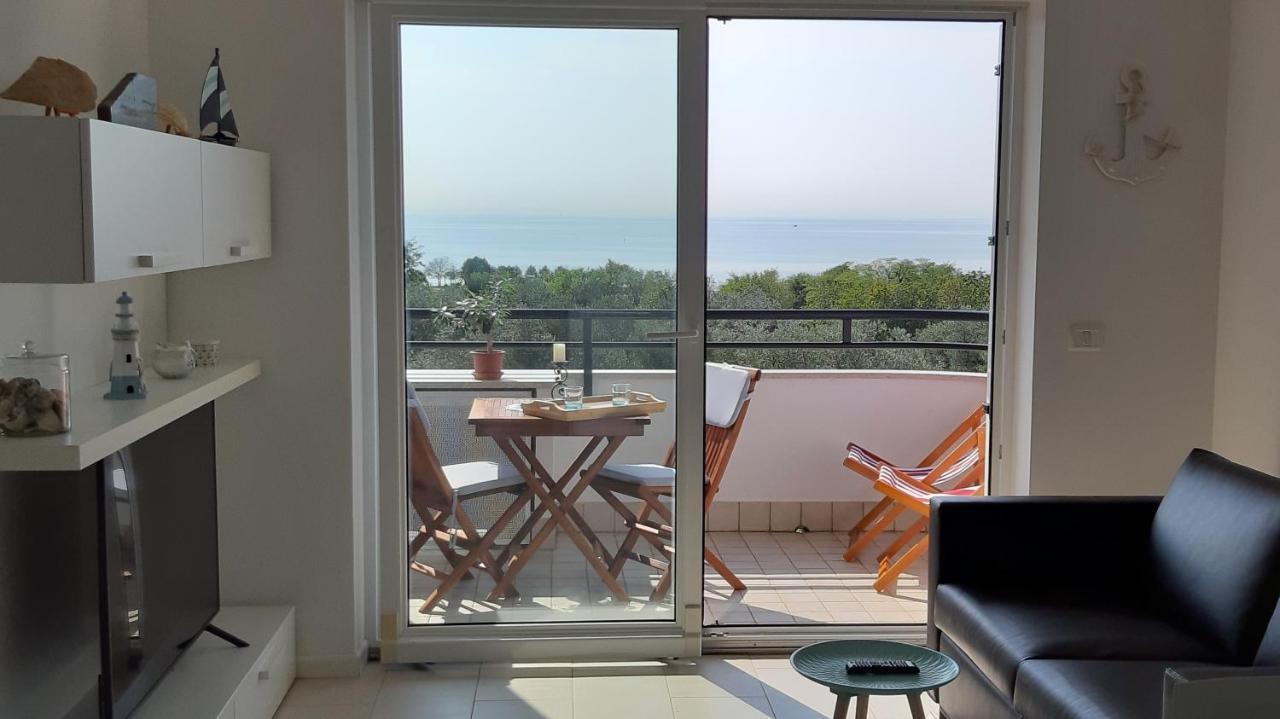 Apartment Istria Zambratija  Eksteriør billede